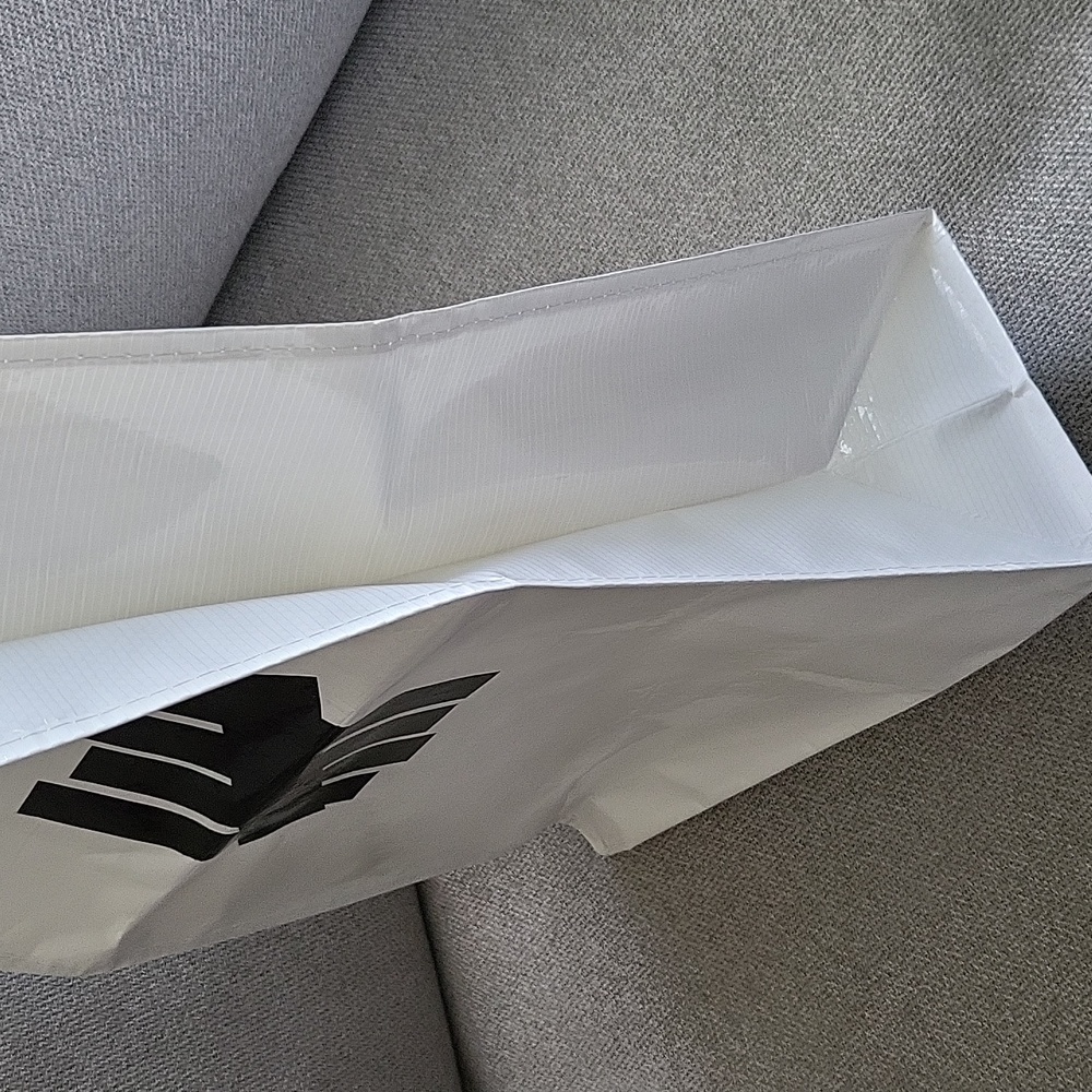 Undefeated Reusable Bag - Picture 2 of 2